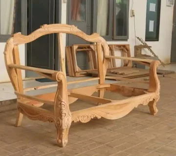 مقایسه کلاف مبل چوبی با فلزی کدام بهتر است؟