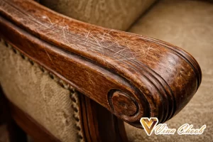 علت‌های اصلی خراش و کپک روی مبلمان چوبی